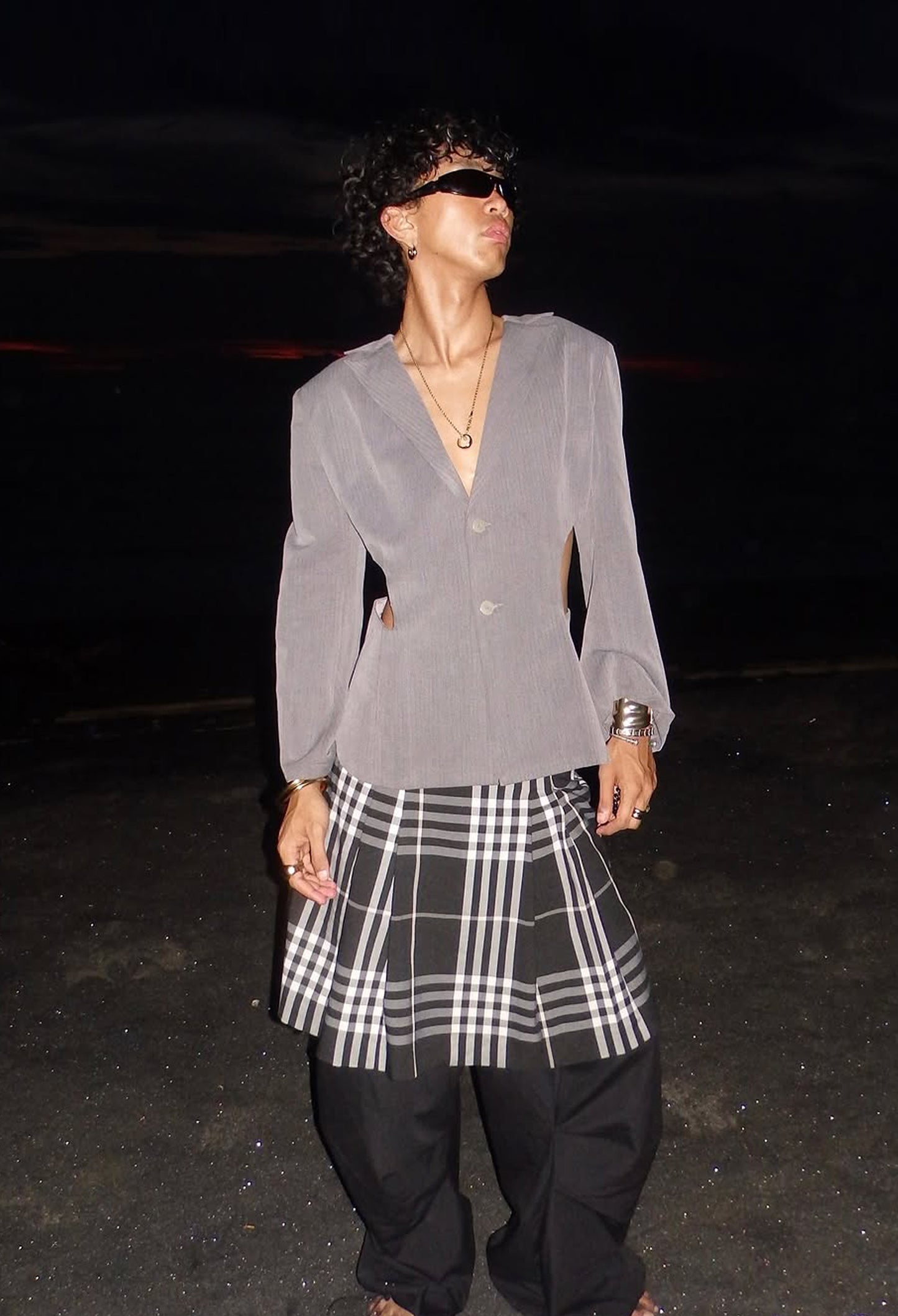 THE CUTOUT Blazer in Grey